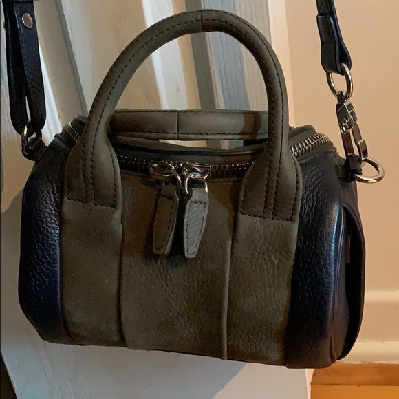 ❌SOLD❌ ALEXANDER WANG unique mini Rockie bag! - Picture 2 of 8